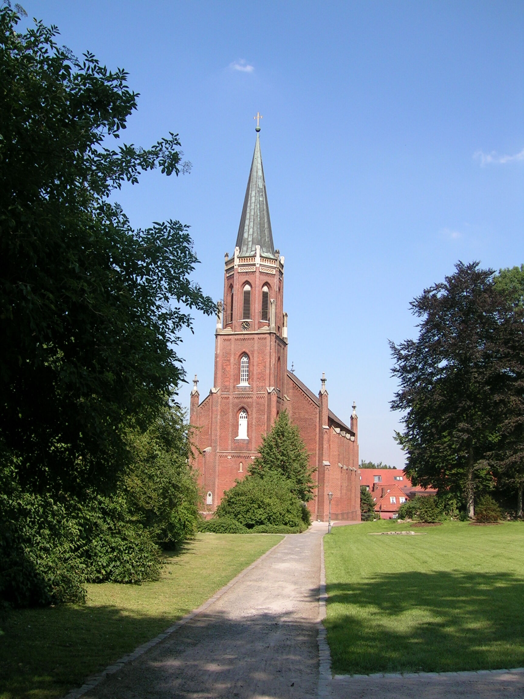 Kirche weithin sichtbar