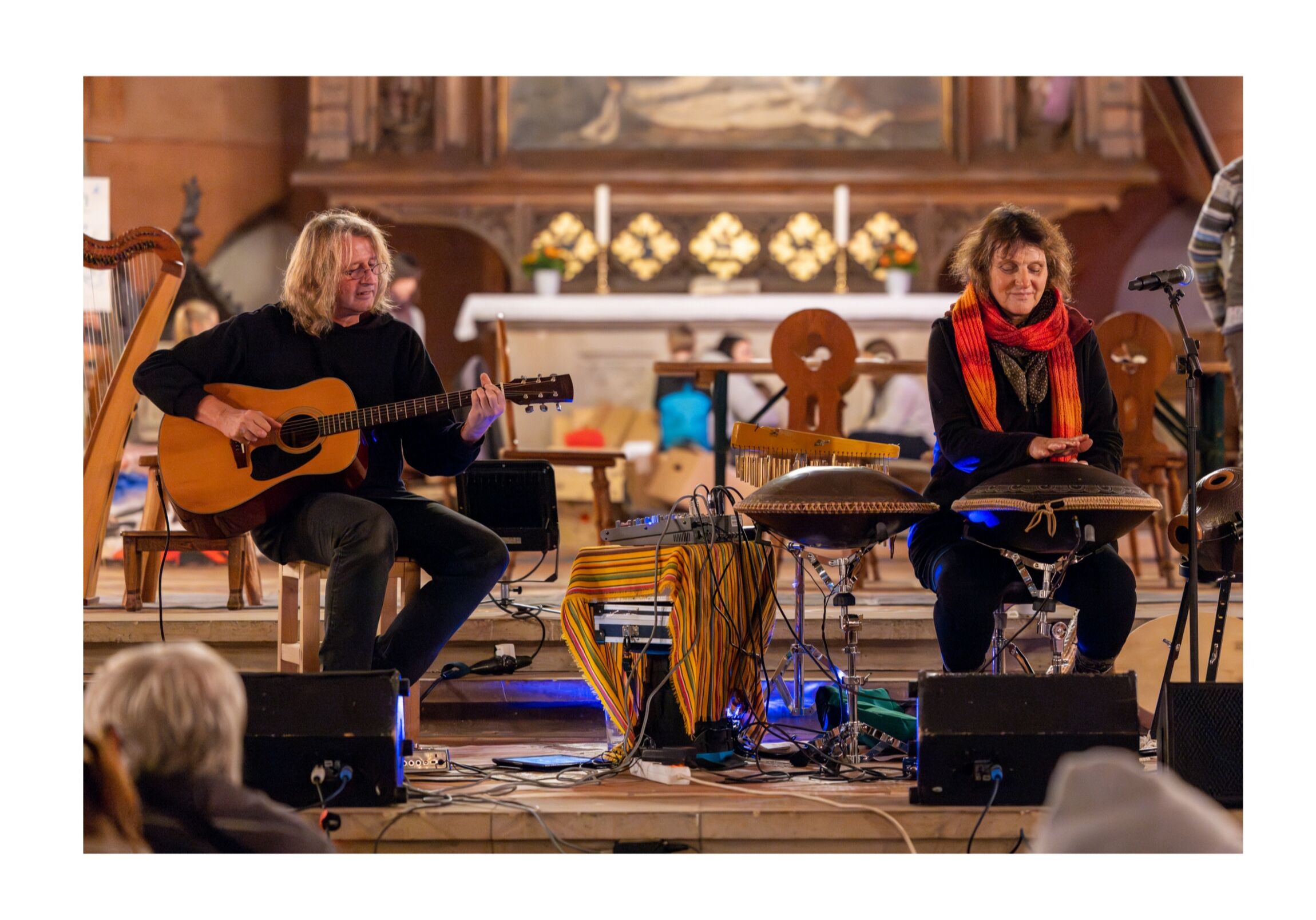 Gudahandpan & Guitar