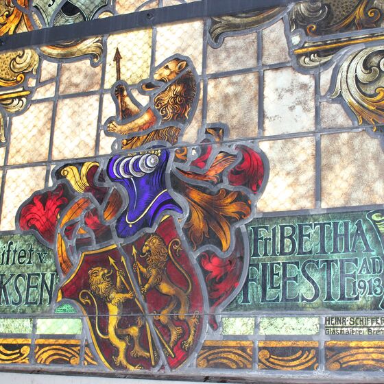 glasfenster gestiftet (c. casper)