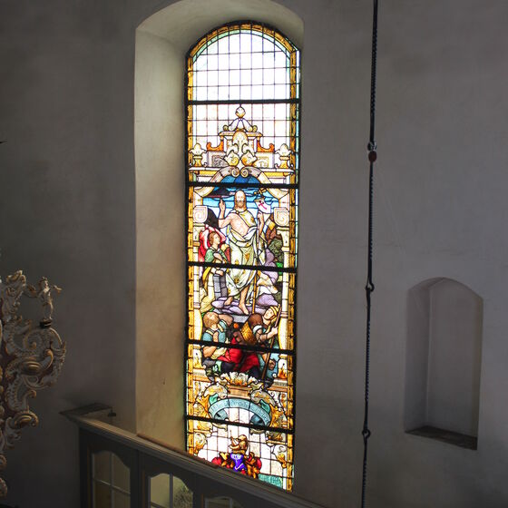 suedfenster auferstehung von der empore (c. casper)