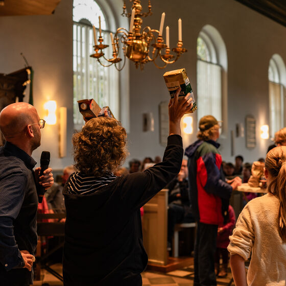 Versteigerung der Erntegaben