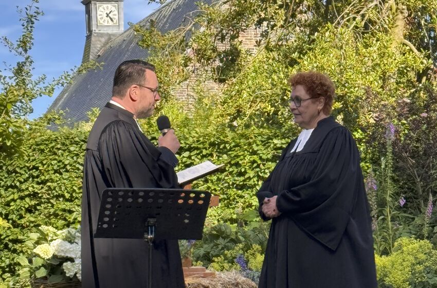 v.l. Superintendent Christian Neumann, Pastorin Anja Helen Bierski