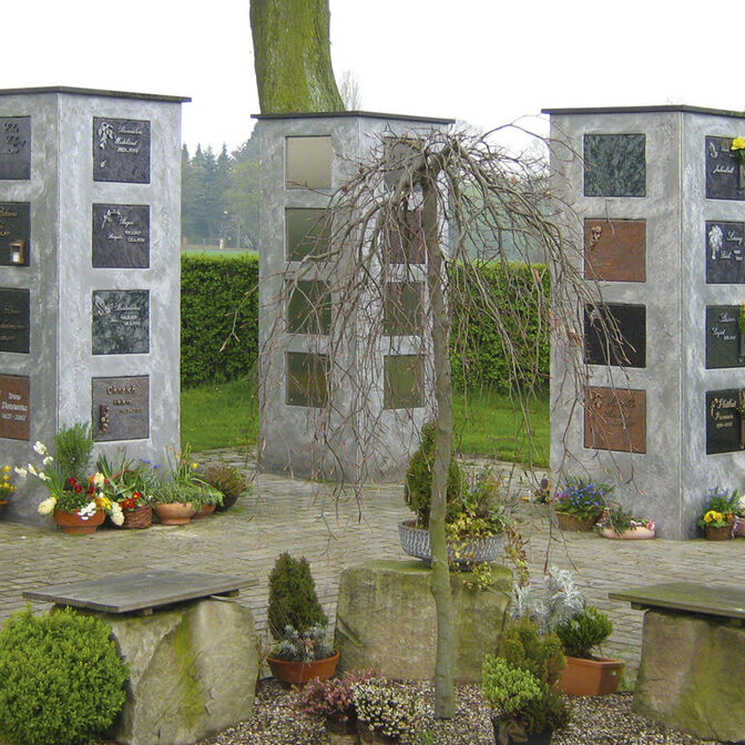Quelle: Fa. Walz - exemplarisches Foto der neuen Kolumbarien