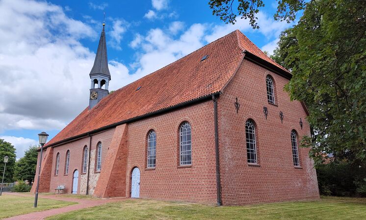 Kirche St. Nicolai (August 2026)